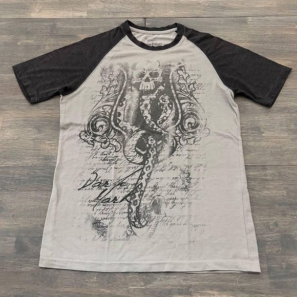 American Vintage Other - Vintage Y2K Universal Studios Harry Potter Grunge Style Skull Art T-Shirt Size S